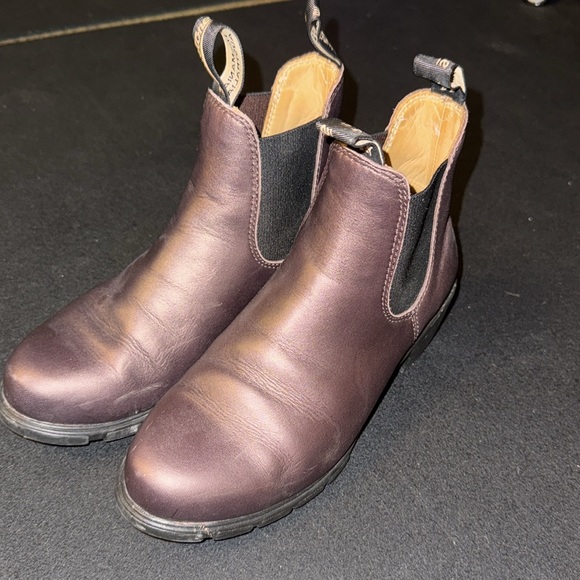 Blundstone Heeled Boots - Women's- REPOSH - Picture 2 of 8